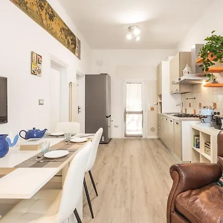 Amazhome - Casa A Due Passi Dal Mare Con Giardino *