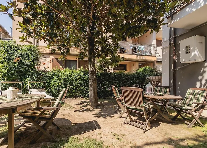 Amazhome - Casa A Due Passi Dal Mare Con Giardino 아파트 리미니