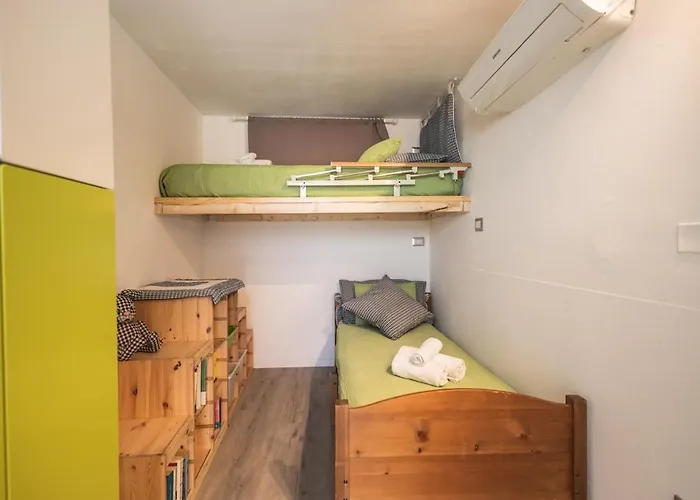 Amazhome - Casa A Due Passi Dal Mare Con Giardino 아파트 *