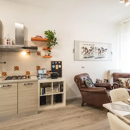 Amazhome - Casa A Due Passi Dal Mare Con Giardino Rímini