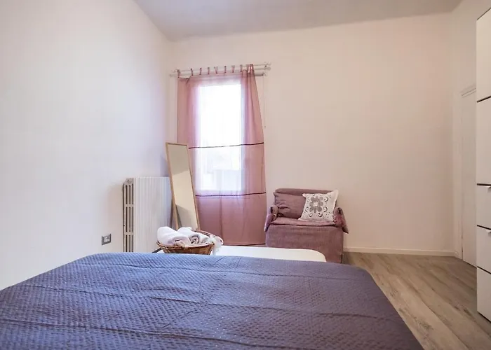 Amazhome - Casa A Due Passi Dal Mare Con Giardino